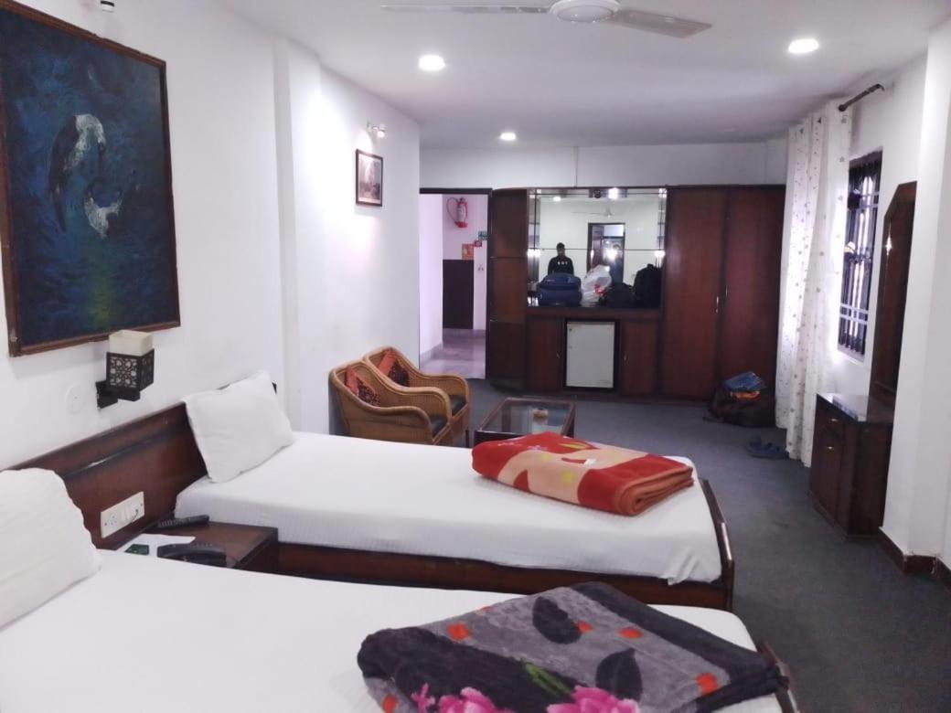 Hotel The Maple Siliguri Zewnętrze zdjęcie