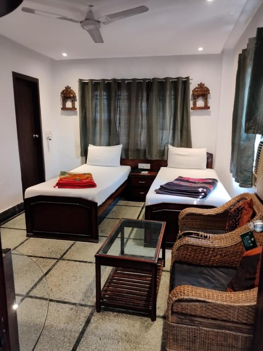 Hotel The Maple Siliguri Zewnętrze zdjęcie